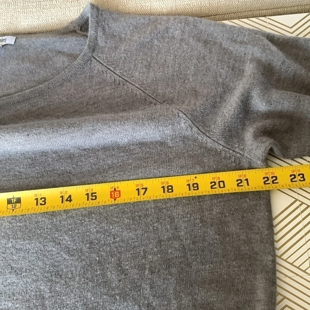 Hampshire Studio Gray Sweater Size L